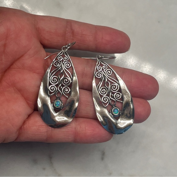 Sterling silver 925 with Opals drop fish hook earrings scroll + hammered details - Picture 1 of 10